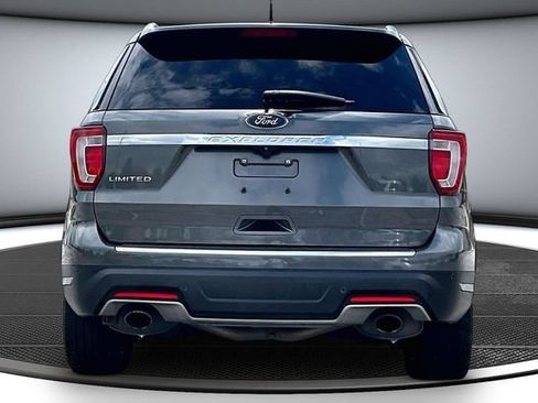 Used 2018 Ford Explorer Limited FWD image 5