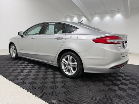 Used 2018 Ford Fusion S FWD image 5