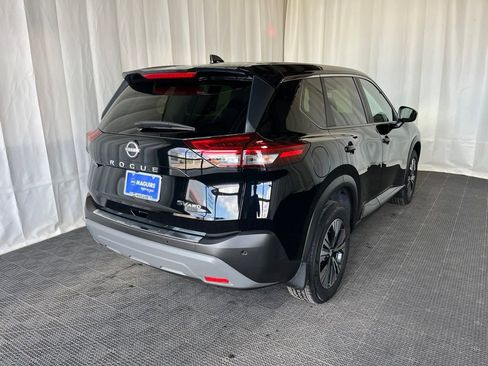 Used 2023 Nissan Rogue SV AWD/4WD image 27