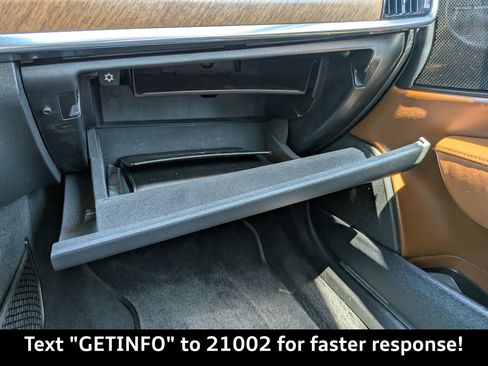 Used 2019 Volvo S90 T8 Inscription w/ Advanced Package image 27