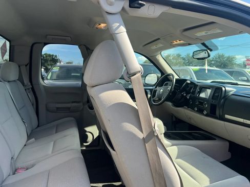 Used 2007 Chevrolet Silverado 1500 LT w/ Suspension Package, Off-Road" AWD/4WD image 15