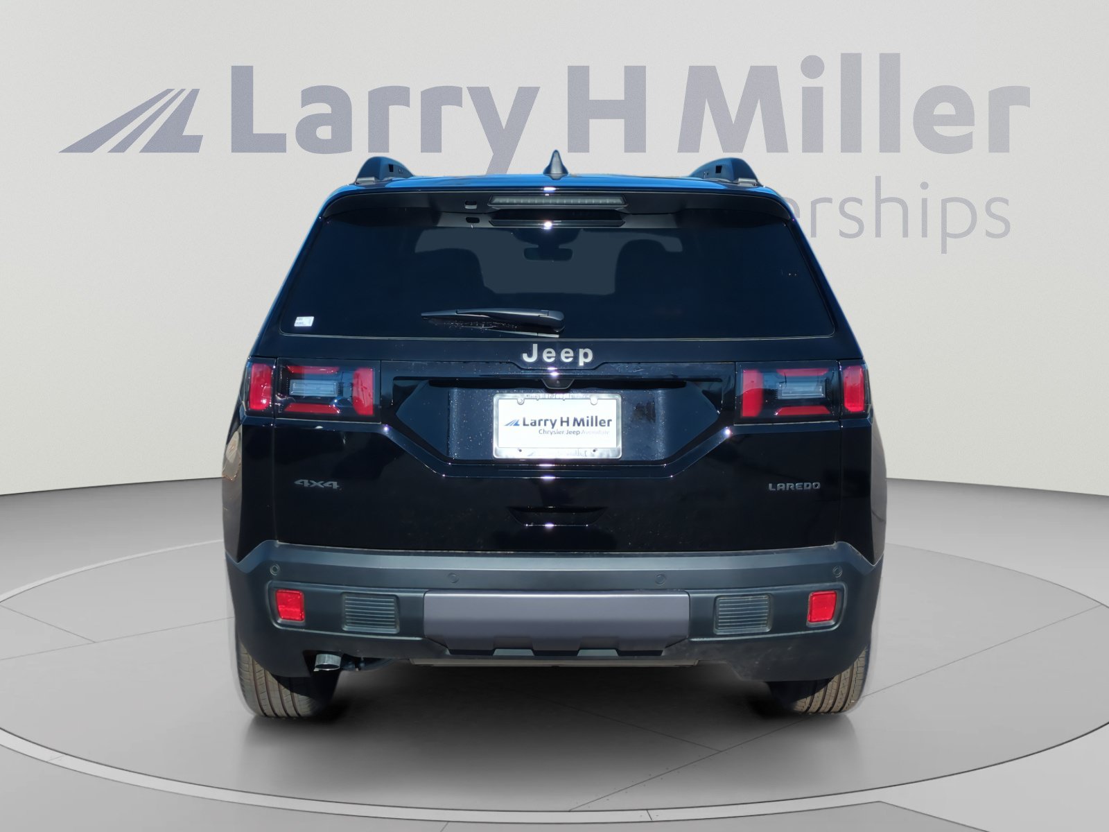 New 2026 Jeep Cherokee Laredo AWD/4WD image 4