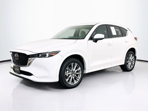 Used 2025 MAZDA CX-5 AWD 2.5 S w/ Premium Plus Pkg image 3