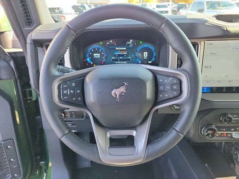 New 2025 Ford Bronco Outer Banks w/ Sasquatch Package image 22