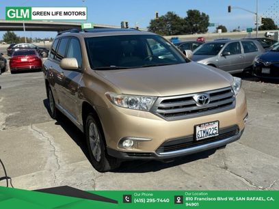 Used 2011 Toyota Highlander SE