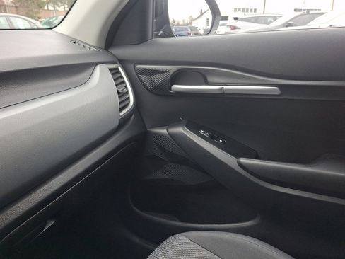 Used 2023 Kia Seltos LX image 33