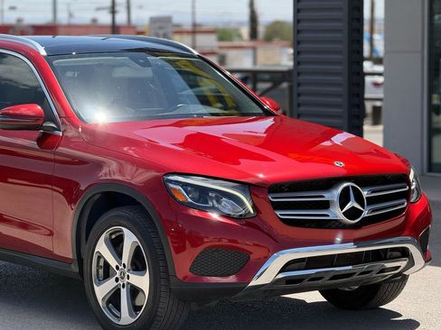 Used 2019 Mercedes-Benz GLC 300 image 8