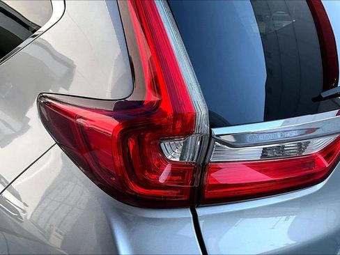 Used 2017 Honda CR-V Touring image 23