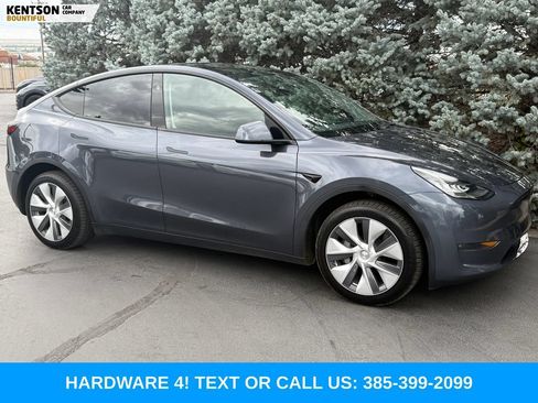 Used 2023 Tesla Model Y Long Range AWD/4WD image 11