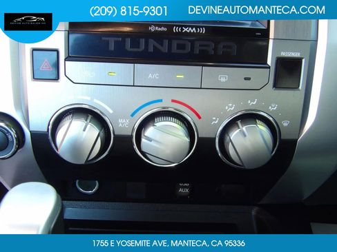 Used 2014 Toyota Tundra SR5 w/ SR5 Upgrade Package image 21