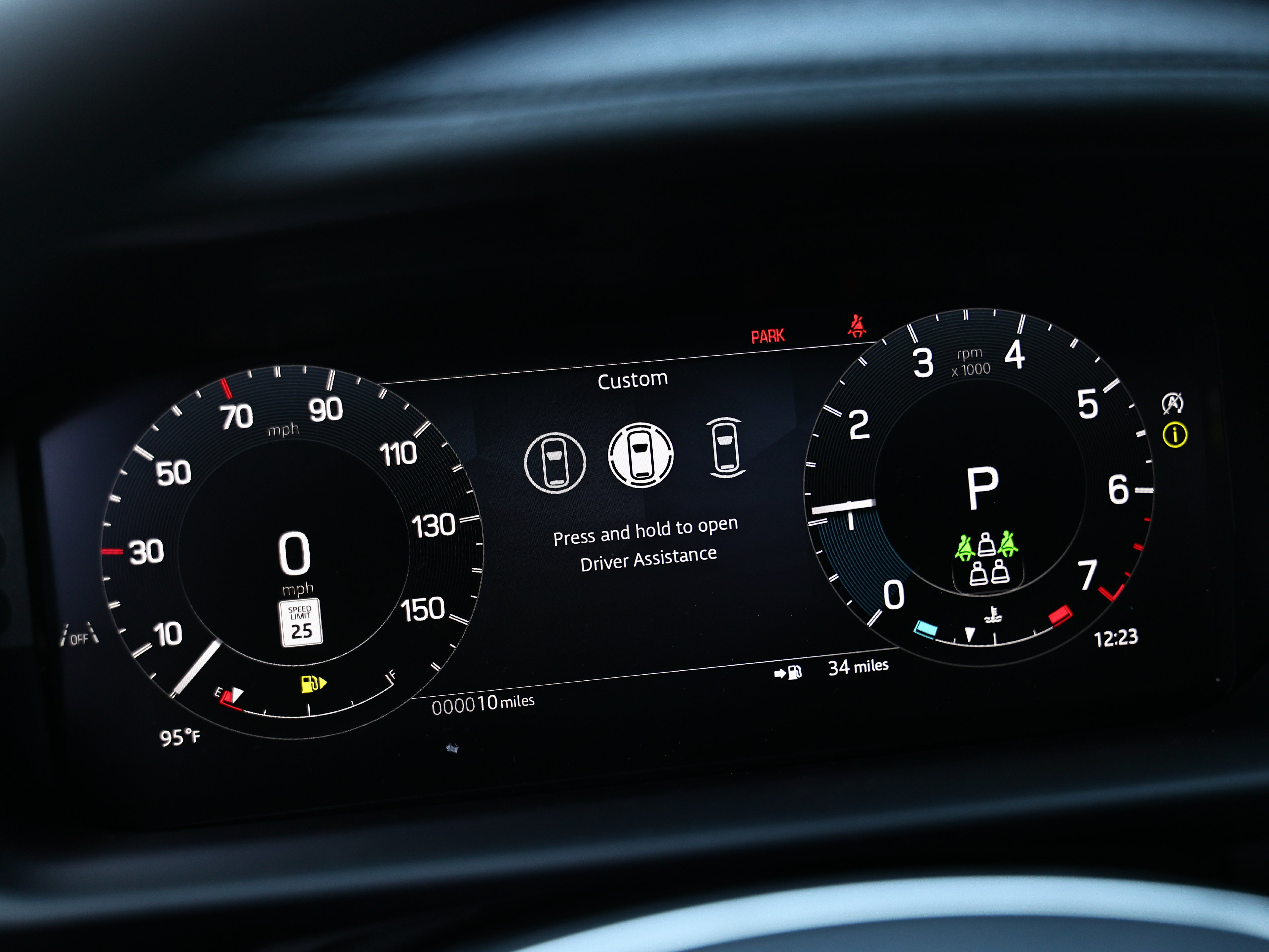 New 2026 Land Rover Discovery Limited Edition AWD/4WD image 38