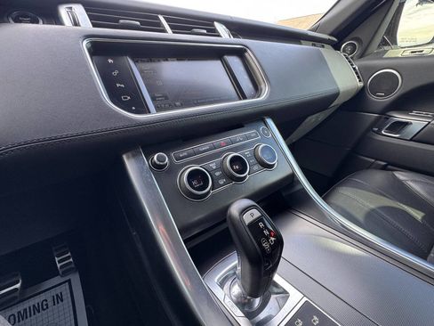 Used 2016 Land Rover Range Rover Sport HSE image 27