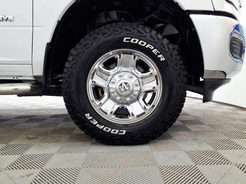 Used 2022 RAM 2500 Tradesman AWD/4WD image 8