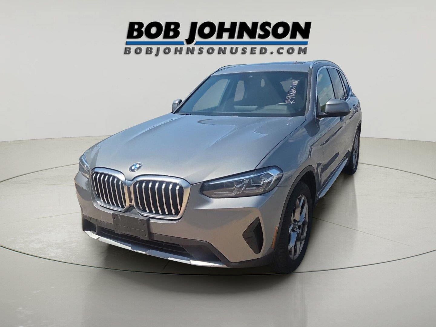 Used 2024 BMW X3 xDrive30i AWD/4WD image 3