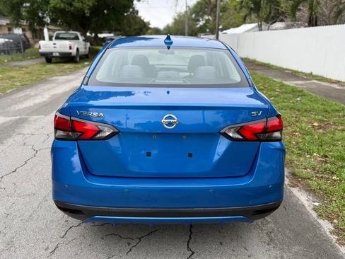 Used 2021 Nissan Versa SV image 7