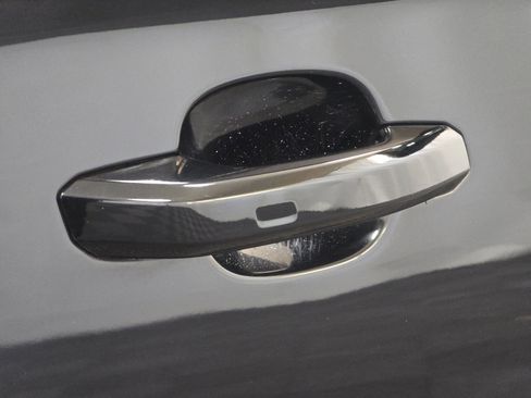 Used 2018 Audi Q5 2.0T Premium Plus w/ Premium Plus Package image 31