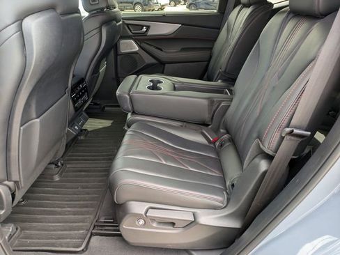 Used 2025 Acura MDX A-Spec image 29