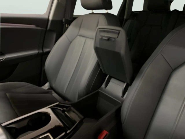Used 2025 Audi Q6 e-tron Premium w/ Convenience Package RWD image 90