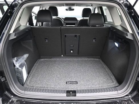 New 2026 Volkswagen Taos SE AWD/4WD image 12