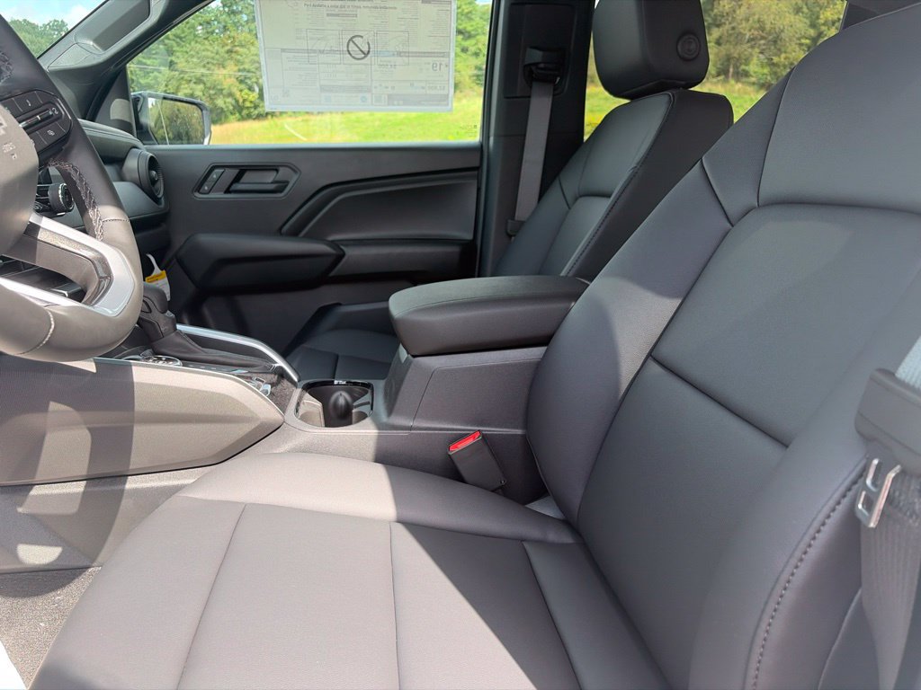 New 2026 Chevrolet Colorado Trail Boss AWD/4WD image 12