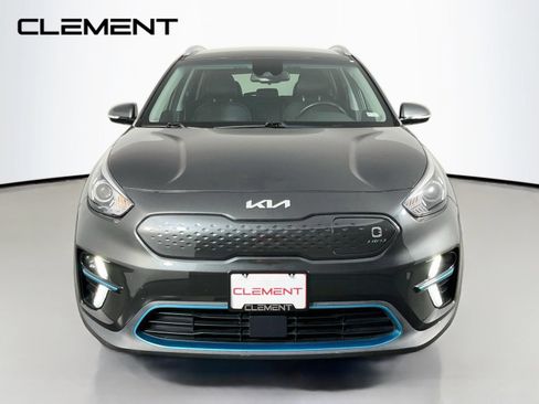 Used 2022 Kia Niro EX w/ Cold Weather Package FWD image 3