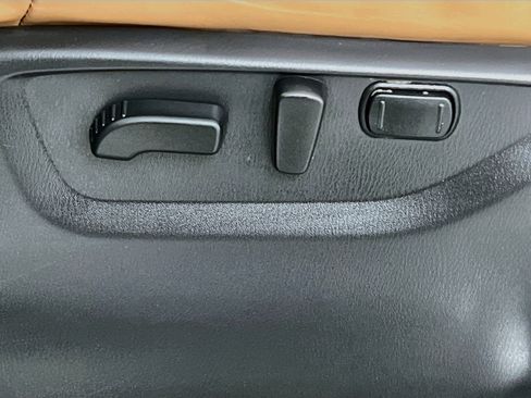 Used 2023 INFINITI QX80 Sensory w/ All-Season Package AWD/4WD image 16