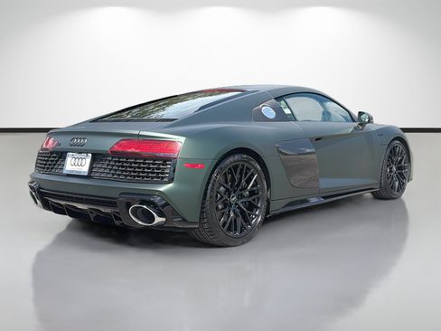 Used 2020 Audi R8 V10 w/ Carbon Exterior Package AWD/4WD image 3