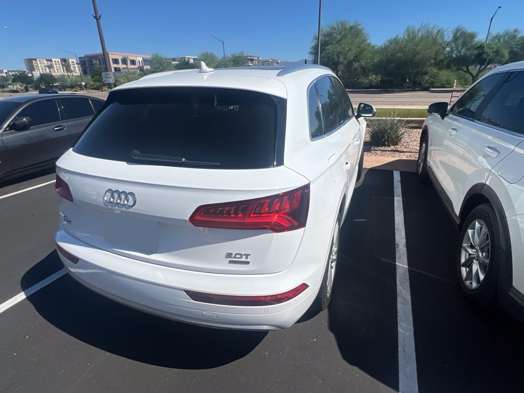 Used 2018 Audi Q5 2.0T Premium Plus w/ Premium Plus Package AWD/4WD image 4
