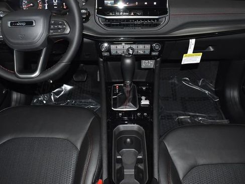 New 2025 Jeep Compass Trailhawk w/ Sun & Sound Group image 22