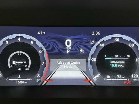 Used 2024 Toyota Tacoma TRD Off-Road image 17