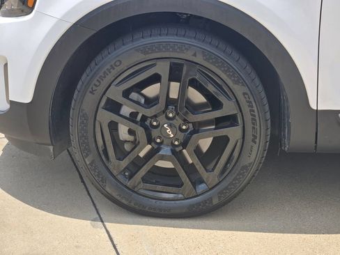 Certified 2023 Kia Telluride SX X-Line AWD/4WD image 17