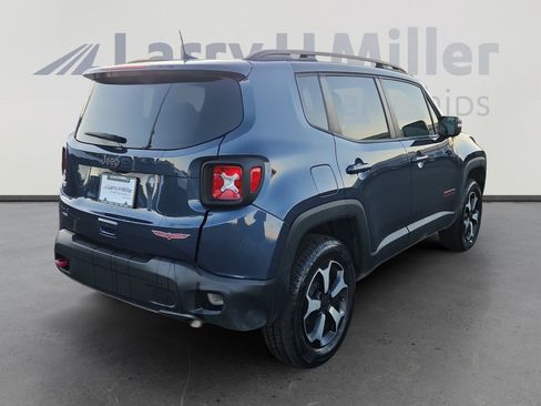 Used 2021 Jeep Renegade Trailhawk image 6