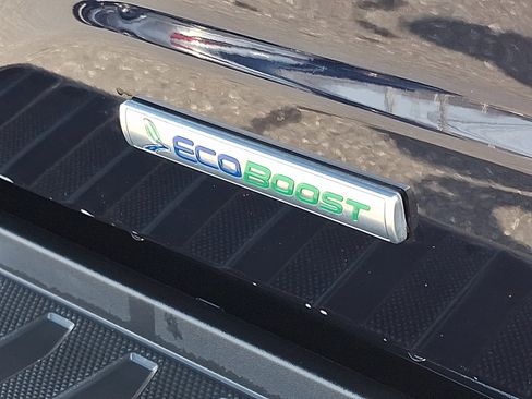 Used 2022 Ford F150 Lariat w/ Equipment Group 502A High image 29