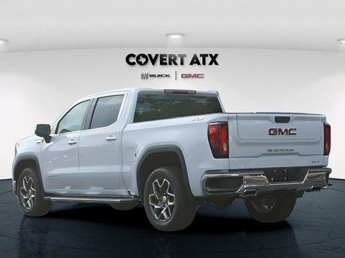 New 2026 GMC Sierra 1500 SLT image 5