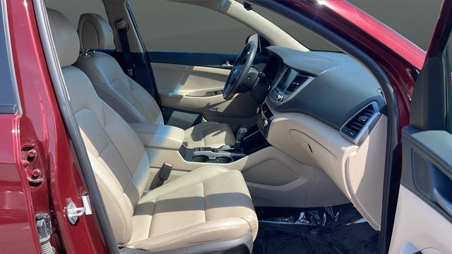 Used 2017 Hyundai Tucson Limited w/ Limited Ultimate Package 03 AWD/4WD image 25