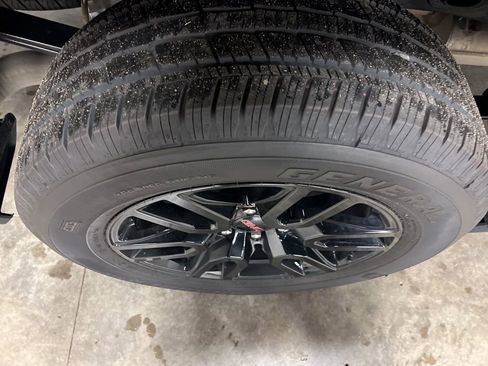 Certified 2024 GMC Sierra 1500 Elevation image 22