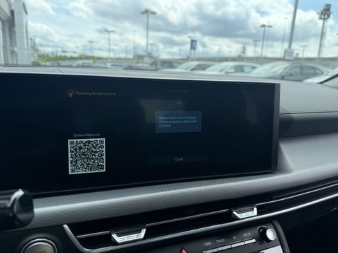 Used 2026 Hyundai Sonata SE FWD image 32