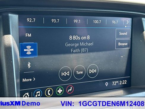 Used 2021 Chevrolet Colorado Z71 w/ Z71 Midnight Edition image 11