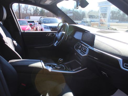 Used 2021 BMW X5 xDrive40i image 34