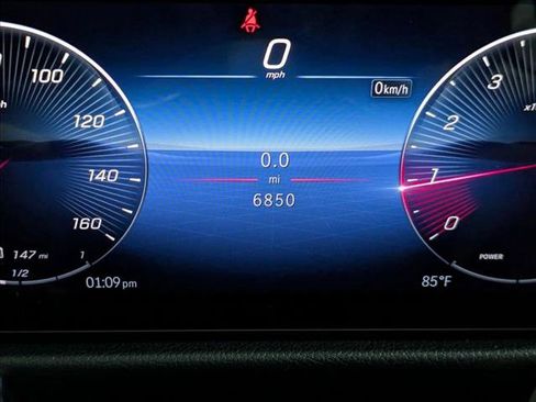 Used 2026 Mercedes-Benz GLB 250 image 14
