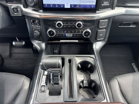 Used 2022 Ford F150 Lariat w/ Equipment Group 502A High AWD/4WD image 24