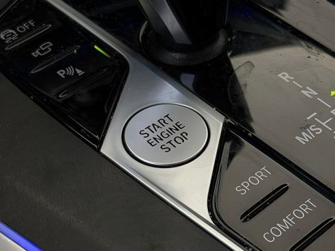 Used 2023 BMW X5 sDrive40i w/ Premium Package image 31