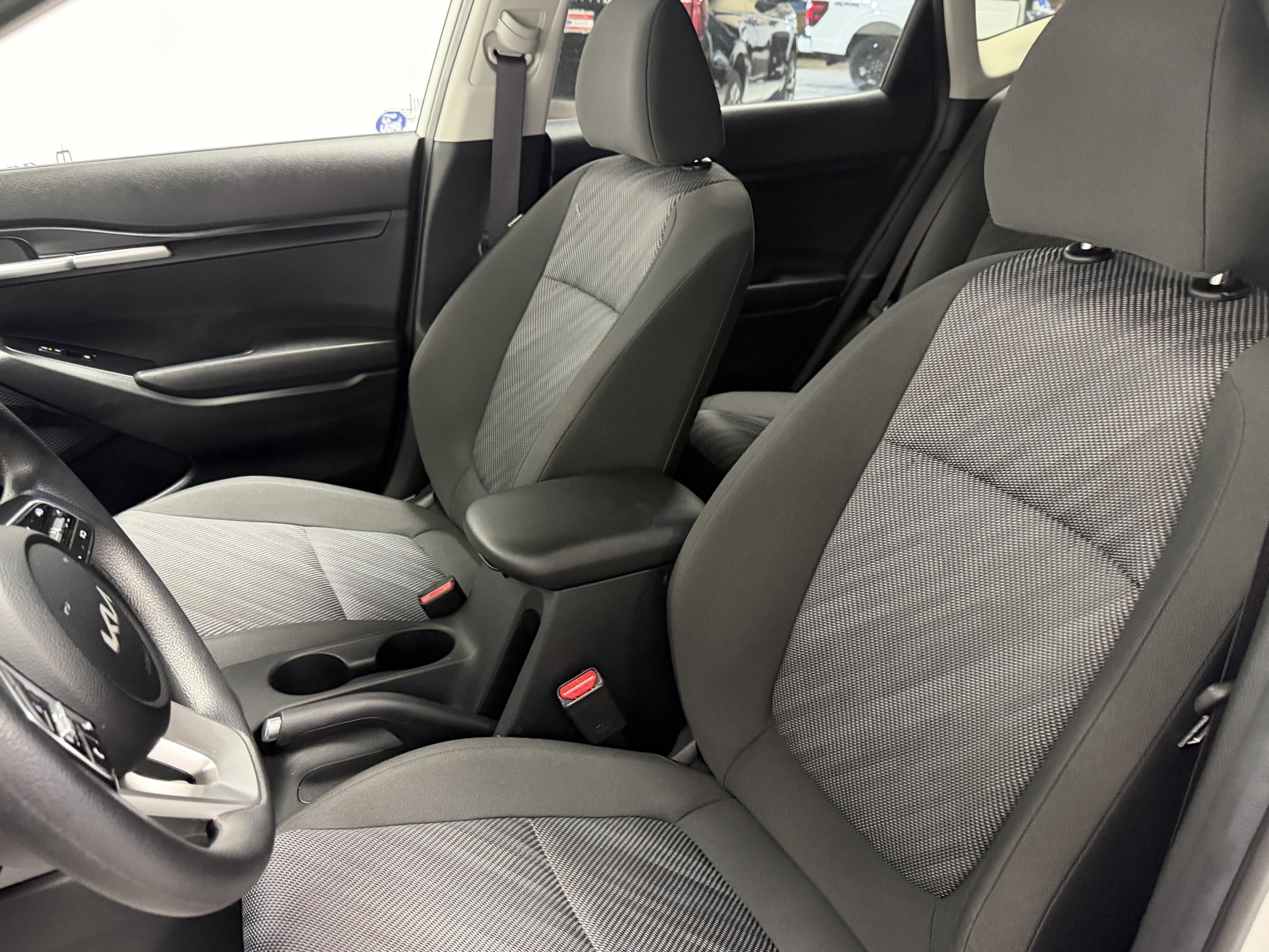 Used 2026 Kia Seltos LX FWD image 19