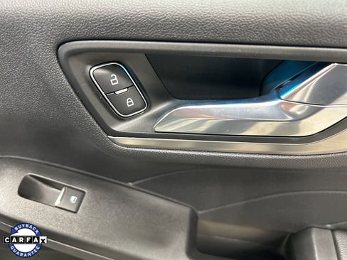 Used 2022 Ford Escape Titanium image 41