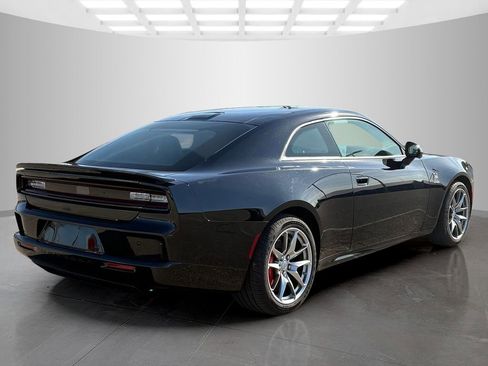 Used 2024 Dodge Charger Daytona Scat Pack w/ Plus Group AWD/4WD image 3