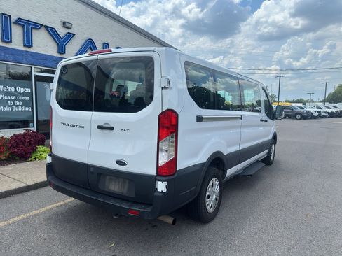 Used 2023 Ford Transit 350 XLT RWD image 3