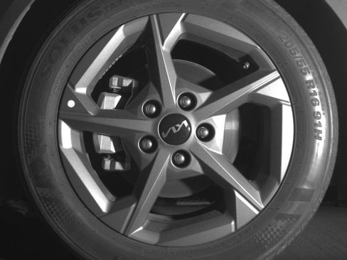 Used 2025 Kia K4 FWD image 15