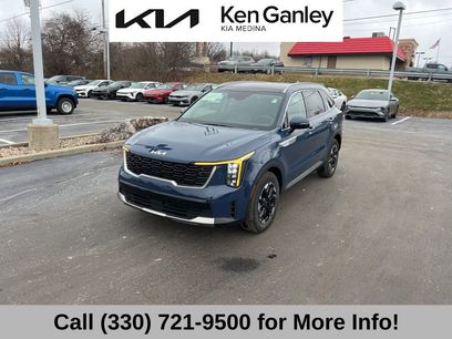 Certified 2025 Kia Sorento S w/ Panoramic Sunroof Package