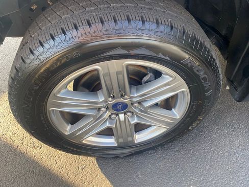 Used 2018 Ford F150 Lariat w/ Equipment Group 501A Mid image 32