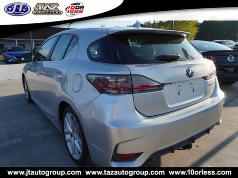 Used 2015 Lexus CT 200h w/ Navigation Package FWD image 7